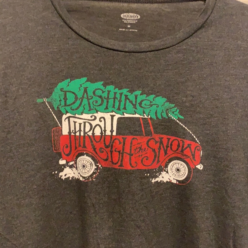 3/$15 Old Navy Christmas T-Shirt